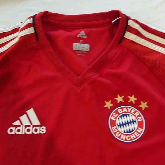 Adidas FC 2017-2018 Bayern Munich Soccer Football Jersey Mens small BQ2459 EUC - Picture 3 of 4